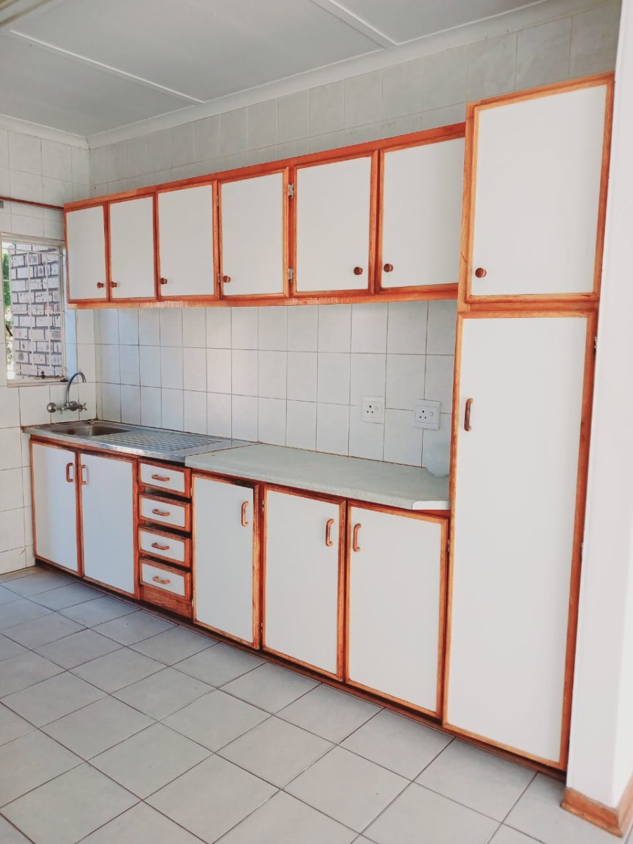 3 Bedroom Property for Sale in De Beers Northern Cape